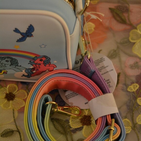 ?✨ Loungefly My Little Pony™ Castle Crossbody Bag ? Exclusive Retro Rainbow